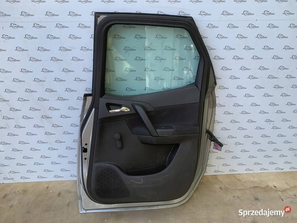 OPEL MERIVA B 10r drzwi prawe tył Kielce