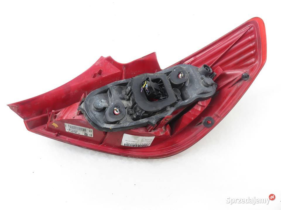 LAMPA LEWA TYLNA OPEL CORSA D Van 13186350