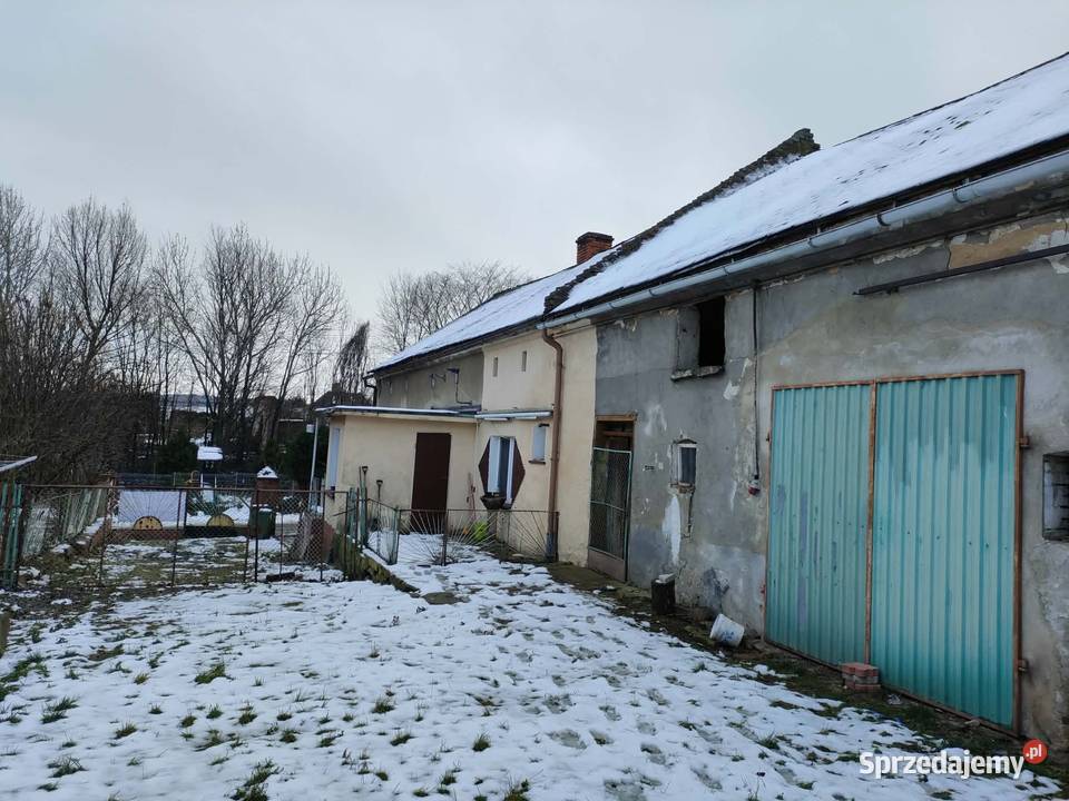 DOM WOLNOSTOJĄCY I POLE Z GRUNTAMI ORNYMI BEZ Mokre