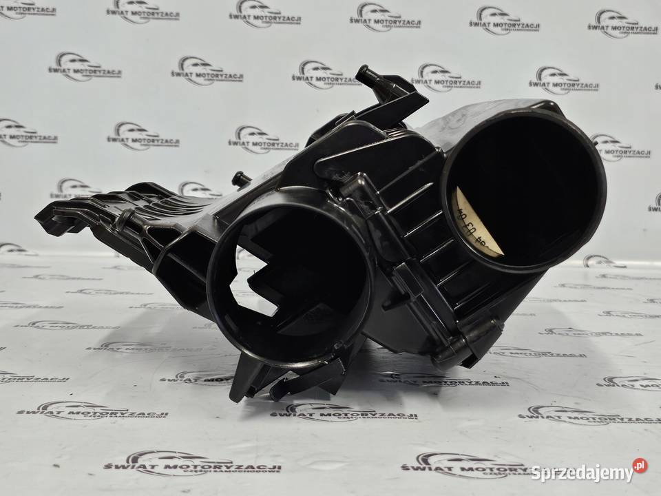 MERCEDES W212 18 B CGI 271860 obudowa filtra Obudowy filtrów