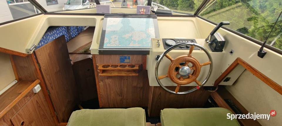 Jacht motorowy Fram 690 Kotomierz