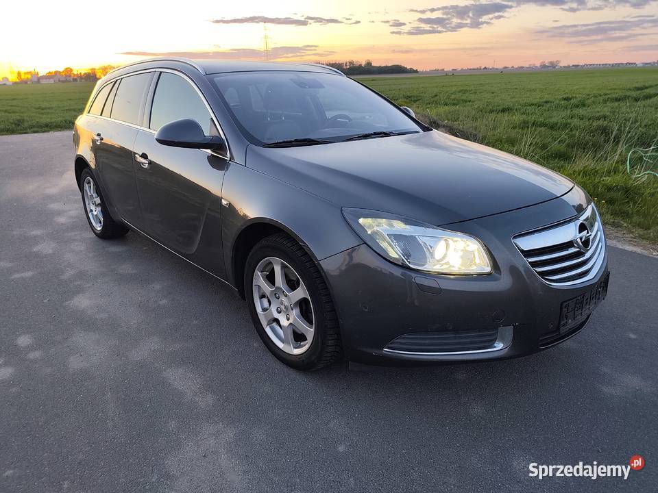 Opel Insignia 28 V6 Turbo 260 4x4 1 właściciel