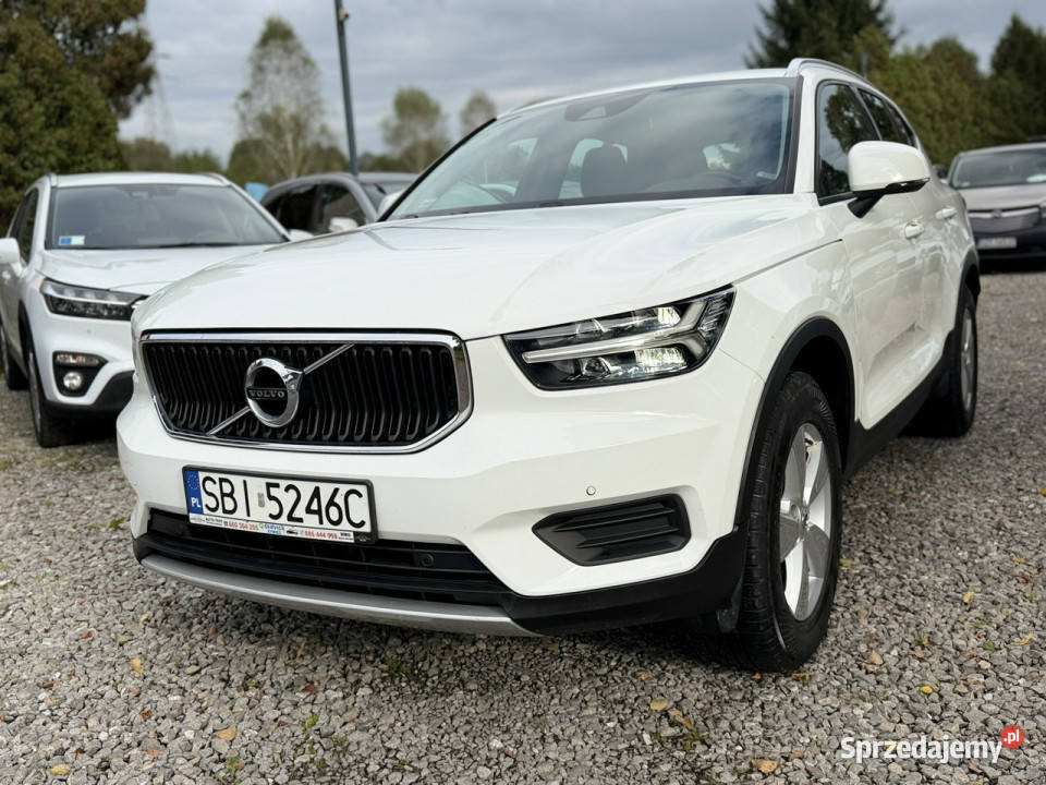 Volvo XC 40 T3 benzyna LED 156 XC 40 Łodygowice