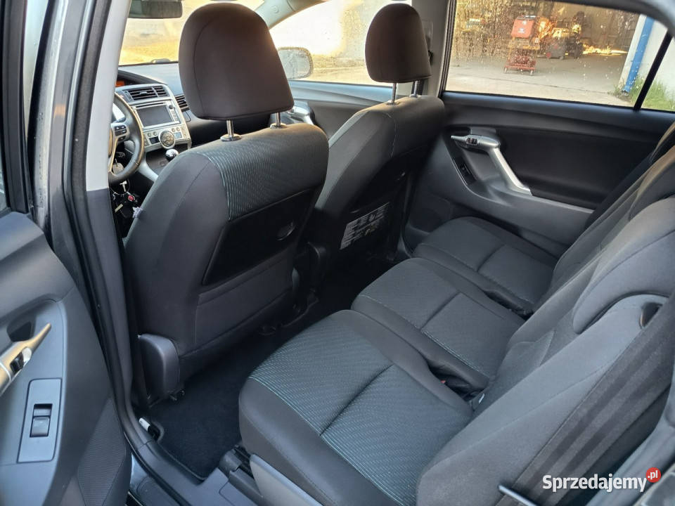 Toyota Verso Or lakier ks serwisowa kamera NAVI Janów Lubelski sprzedam