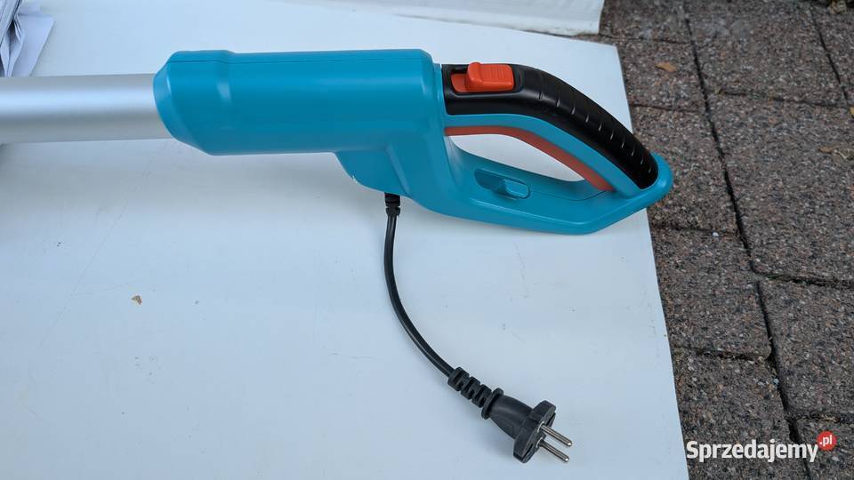 Nożyce elektryczne do żywopłotu Gardena 8883