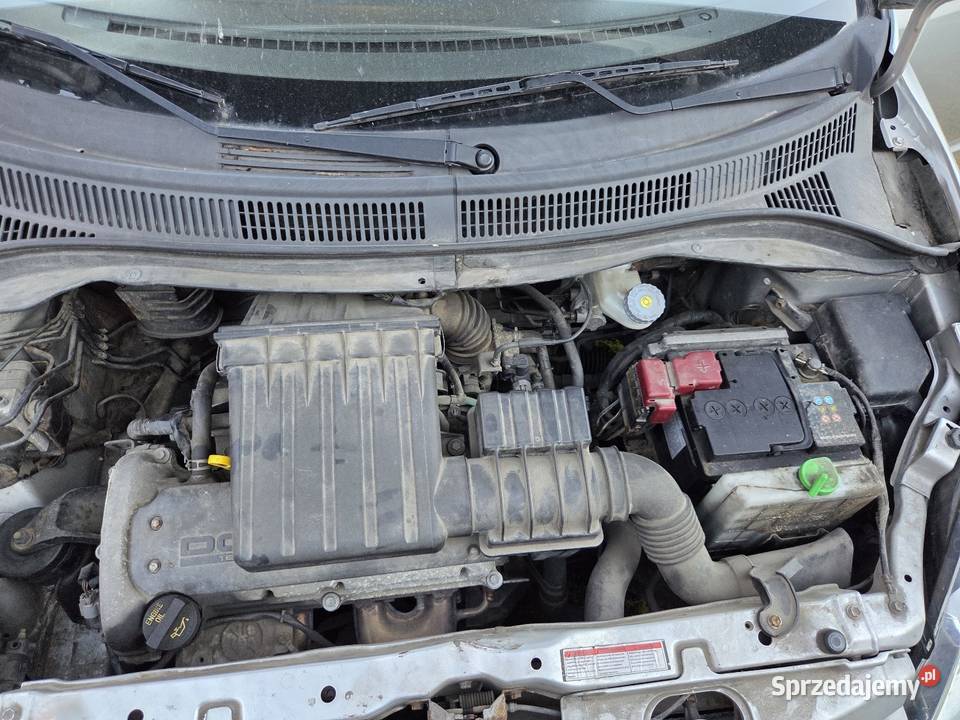 Suzuki Swift 13b cała na części sprzedam