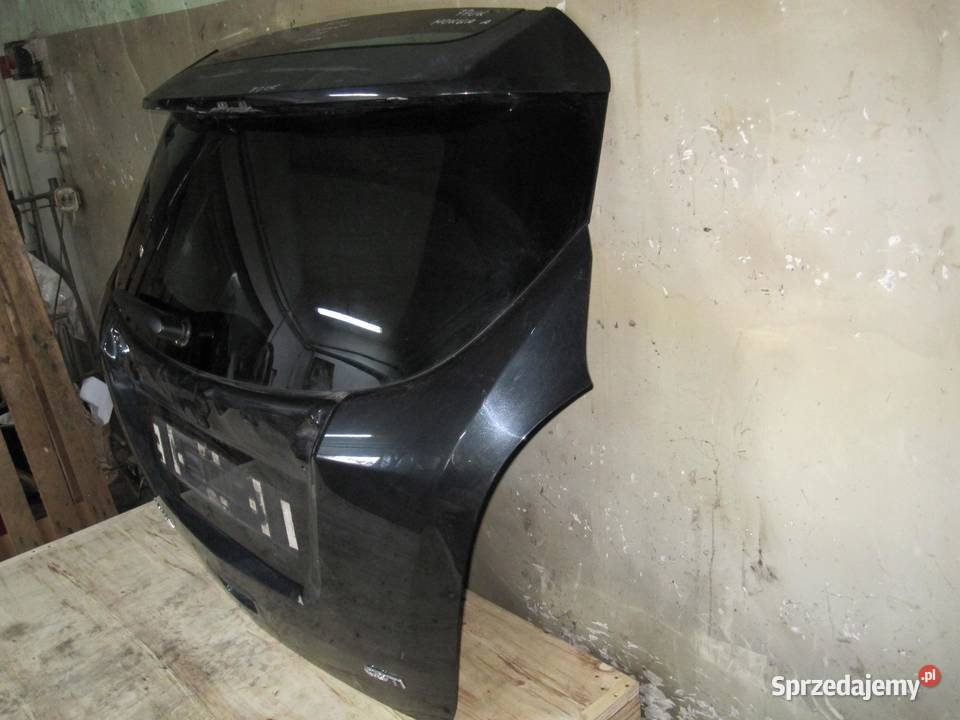 OPEL MOKKA A 13r klapa tył