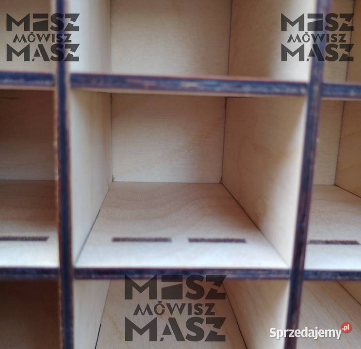 Parking 56 resorki hot wheels z najazdem mały Racot