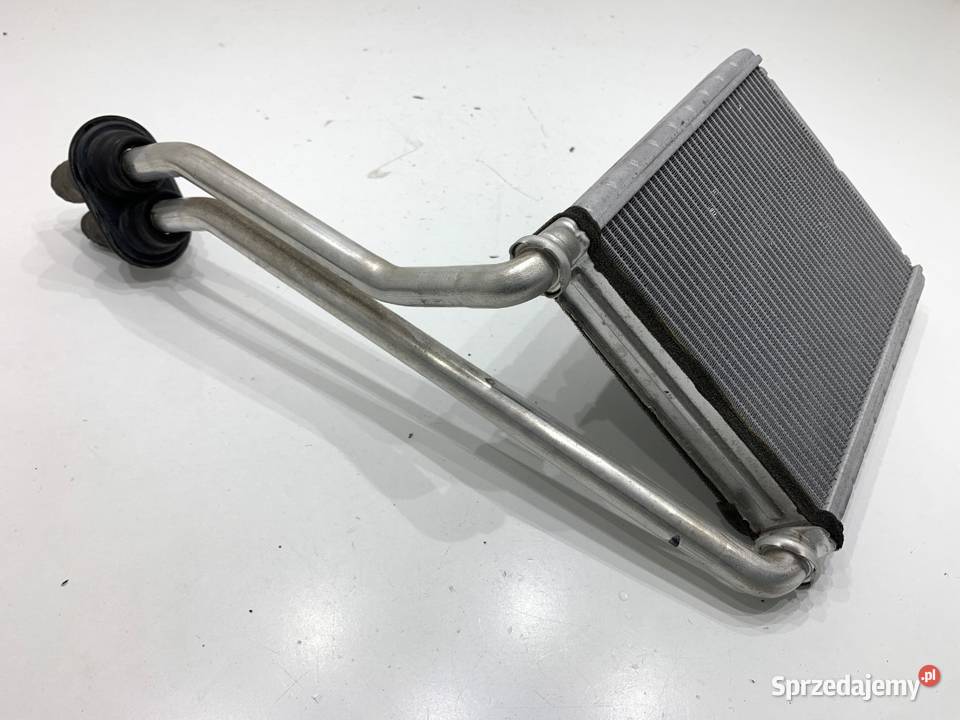 NAGRZEWNICA TOYOTA YARIS III Hatchback KOMBAJN