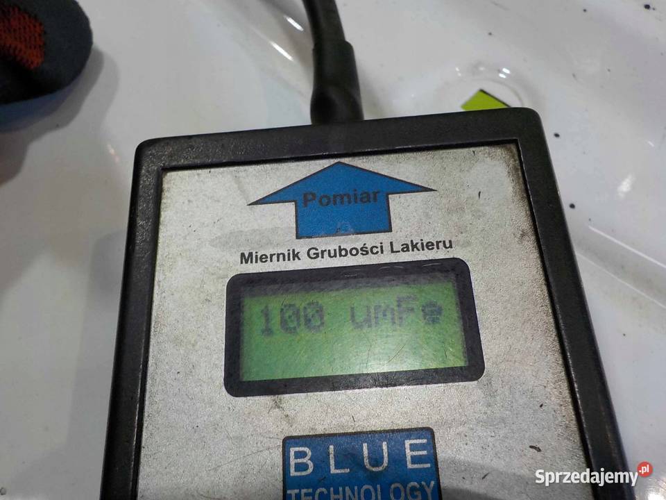 CHEVROLET CAPTIVA 10r blotnik prawy przod osobowe