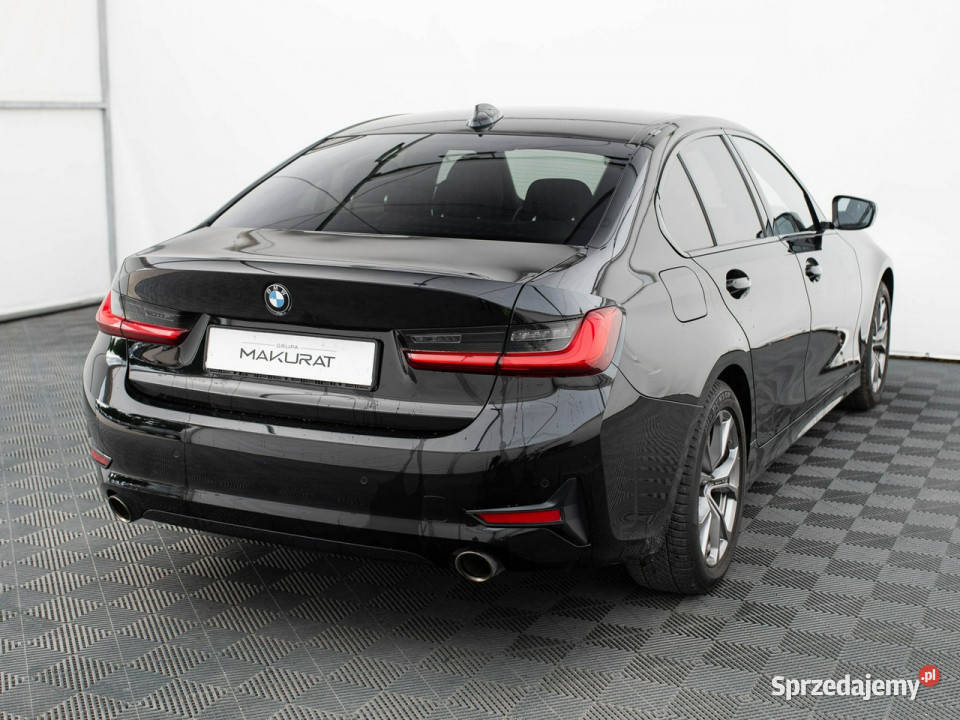 BMW 318 WN8225M318i Ambient LED Czpark Salon BMW pomorskie