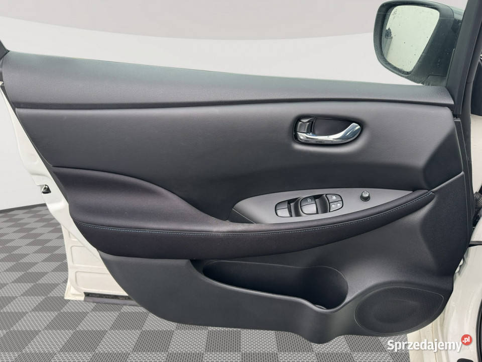 Nissan Leaf ZS037TM40kWh Acenta Podgrzf Kcofania Pępowo