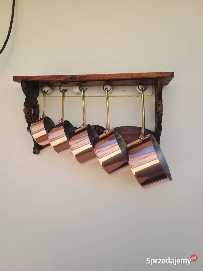 Miedziane garnki 5 sztuk i półeczka