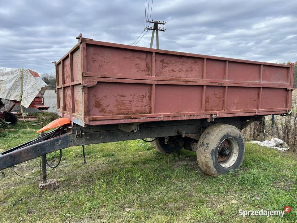 Bizon mulczer rozsiewacz agregat uprawowo siewny Zrębice