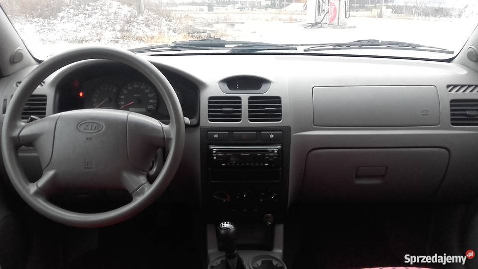 Kia Rio 2003 r Benzyna świętokrzyskie Nowa Słupia