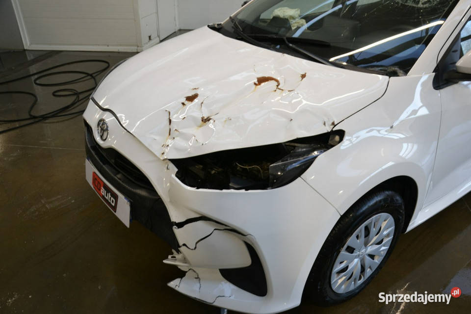 Toyota Yaris 15 benzyna 125 bez przebiegu MODEL Rok produkcji 2024 Yaris Kęty