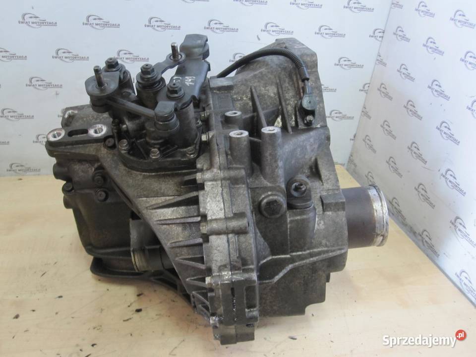 HYUNDAI i40 14r 17 CRDI D4FD manualna skrzynia świętokrzyskie sprzedam