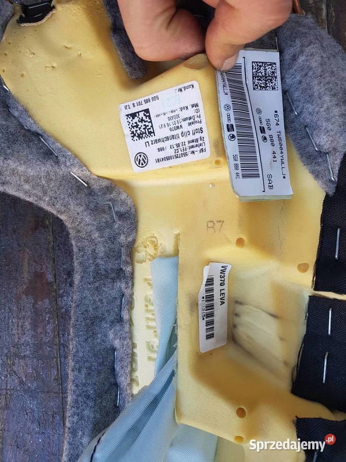 VW golf VII octavia III OE 5G0880441 boczek LEWY