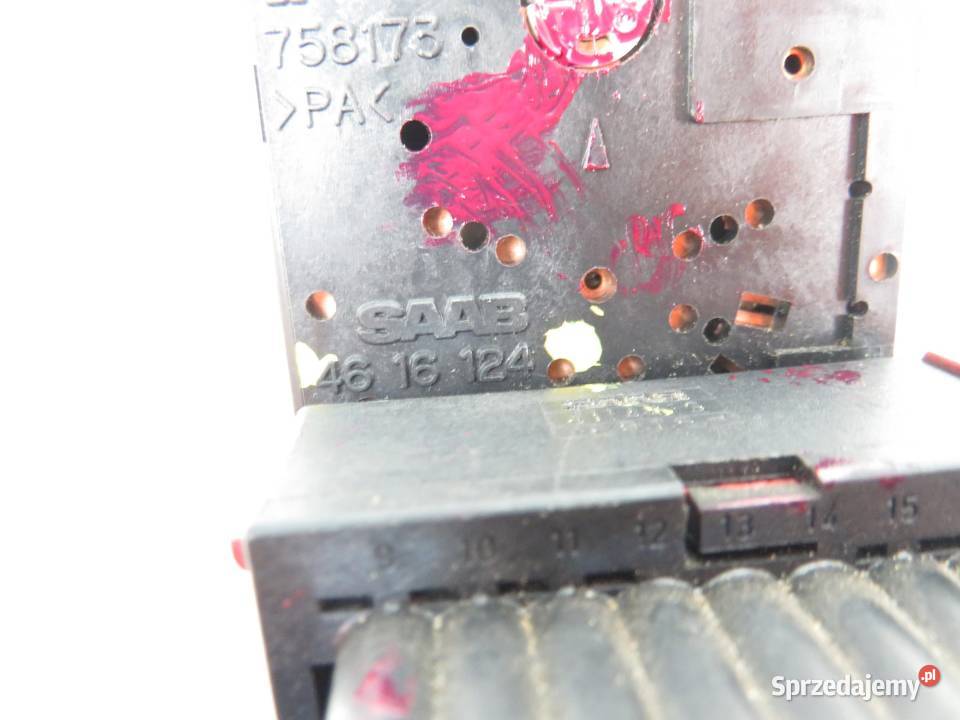 WŁĄCZNIK ŚWIATEŁ SAAB 95 YS3E 4616124