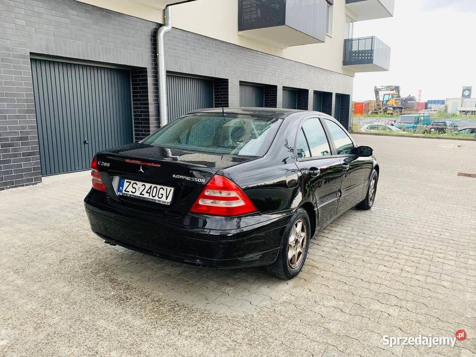 Mercedes c w203 sedan benzyna z LPG Szczecin