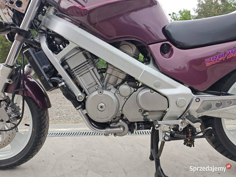 Honda ntv 650 Revere wal kardana piękny stan