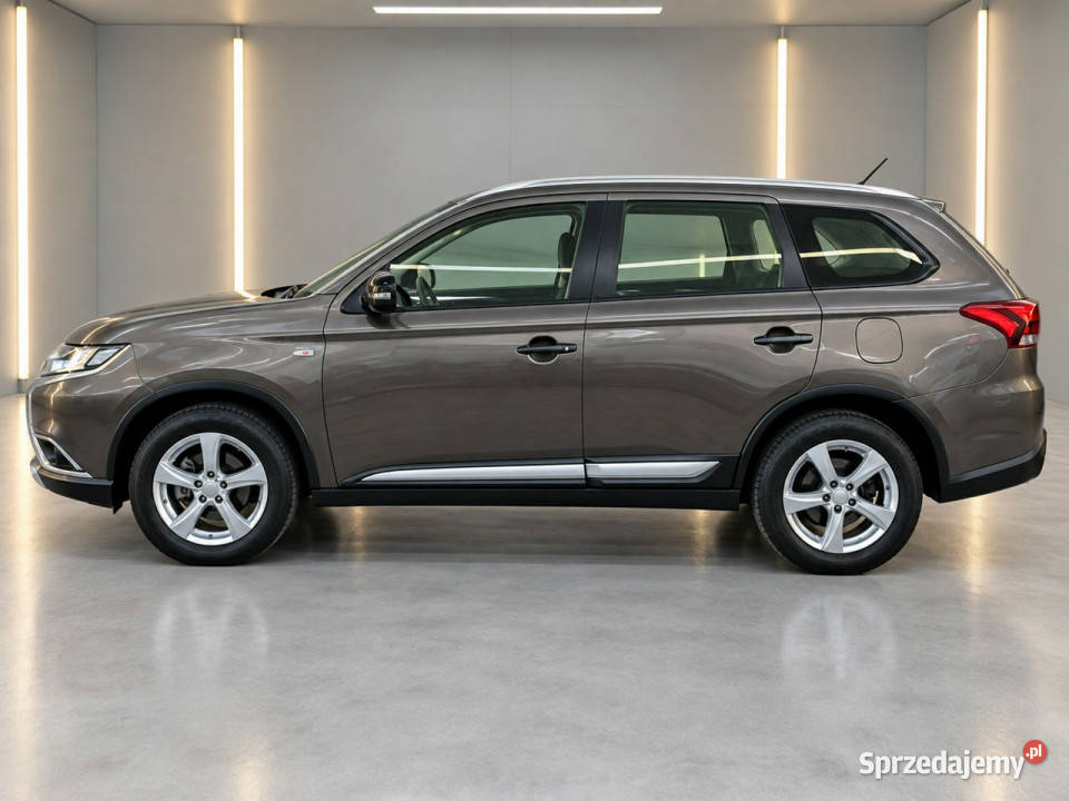 Mitsubishi Outlander 20 benzynabezwypadkowysuper światła do jazdy dziennej małopolskie Żabno