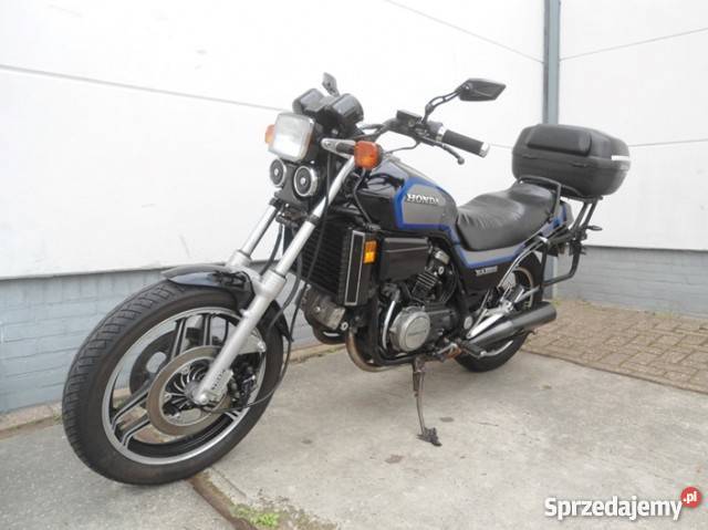 Honda VF 700 Sabre Żnin