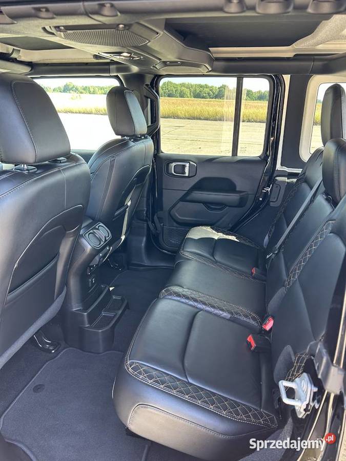 Jeep wrangler 2020 najbogatsza wersja Chojna