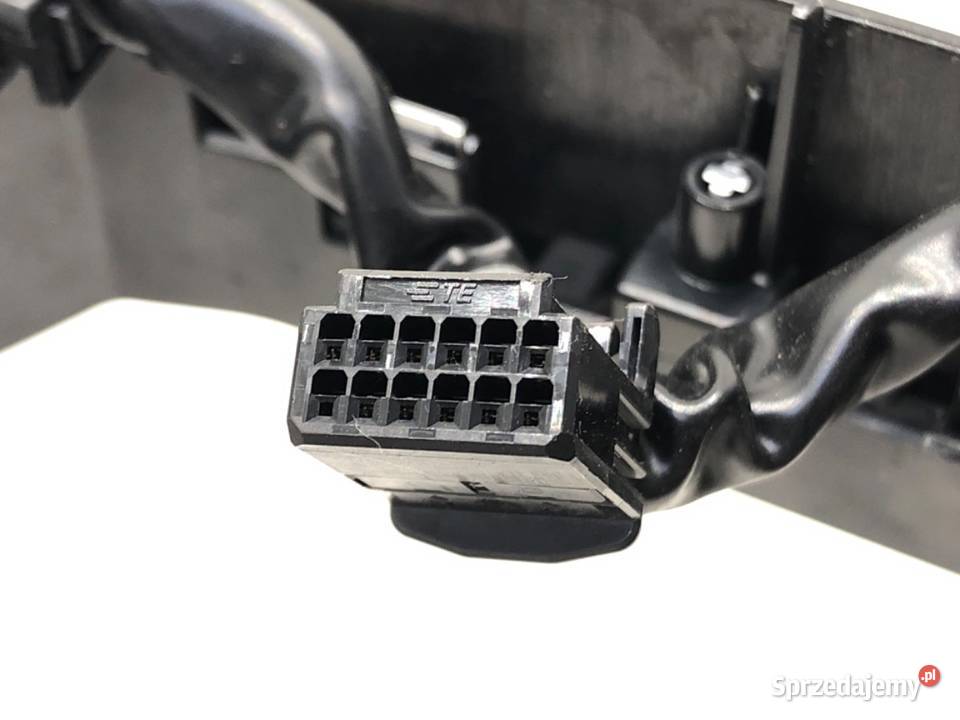 PRZEŁĄCZNIKI KIEROWNICY TOYOTA COROLLA E21 osobowe sprzedam