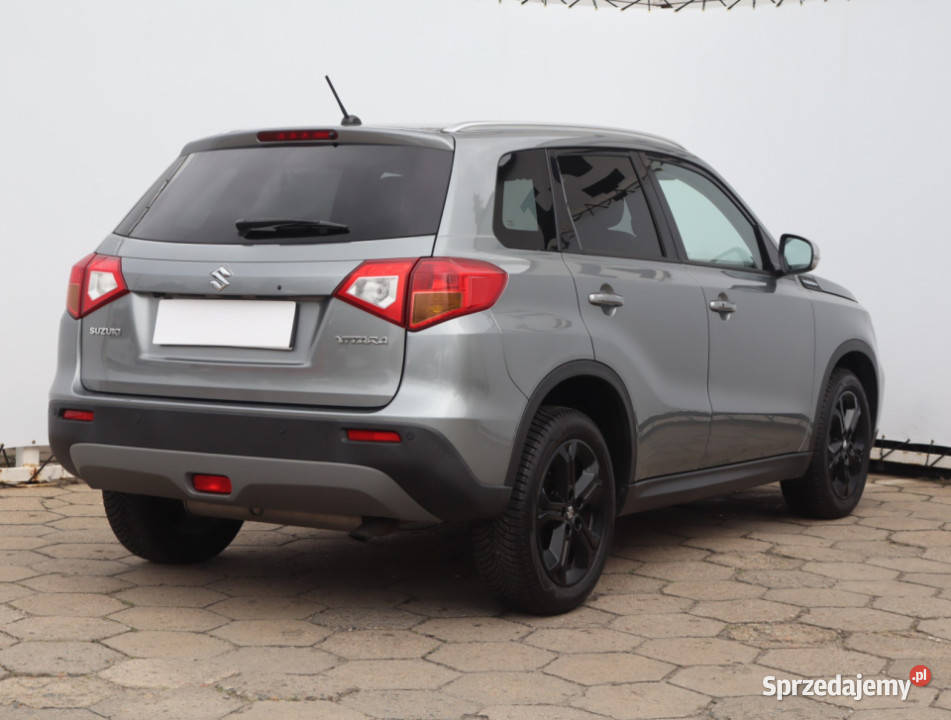 Suzuki Vitara 14 BoosterJet światła do jazdy dziennej sprzedam
