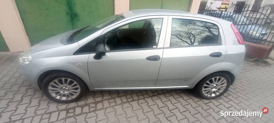 Fiat Grande Punto zamiana radio Paczków