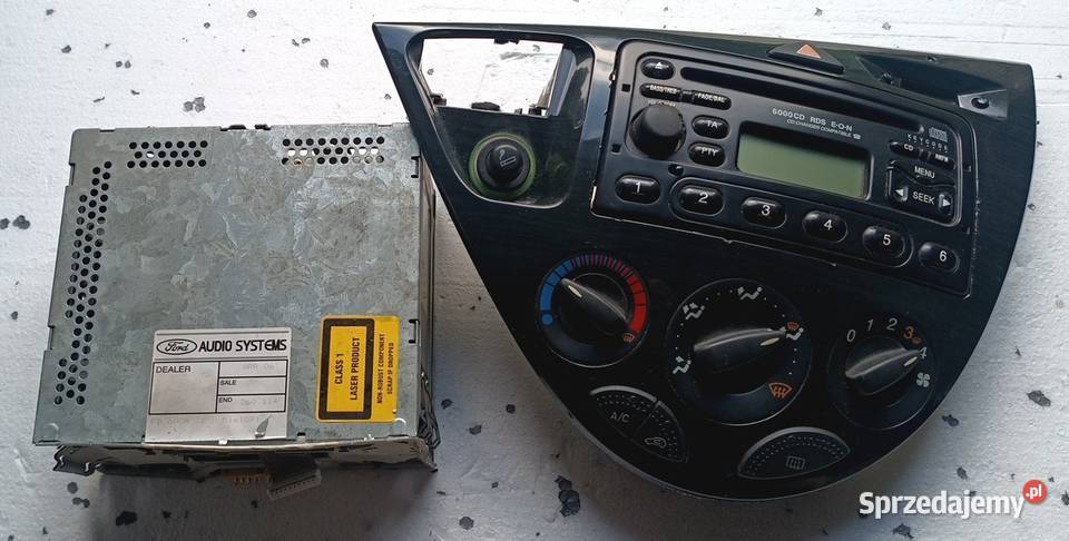 RADIO PANEL ŚRODKOWY RADIO FORD FOCUS MK1 Włocławek