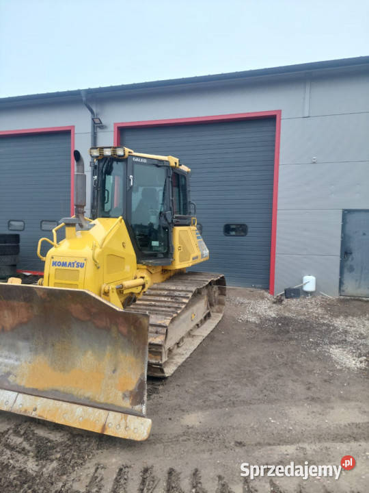 Spych KOMATSU D51PX22 13 100 zestaw nowych rolek podlaskie Czerkiesy sprzedam