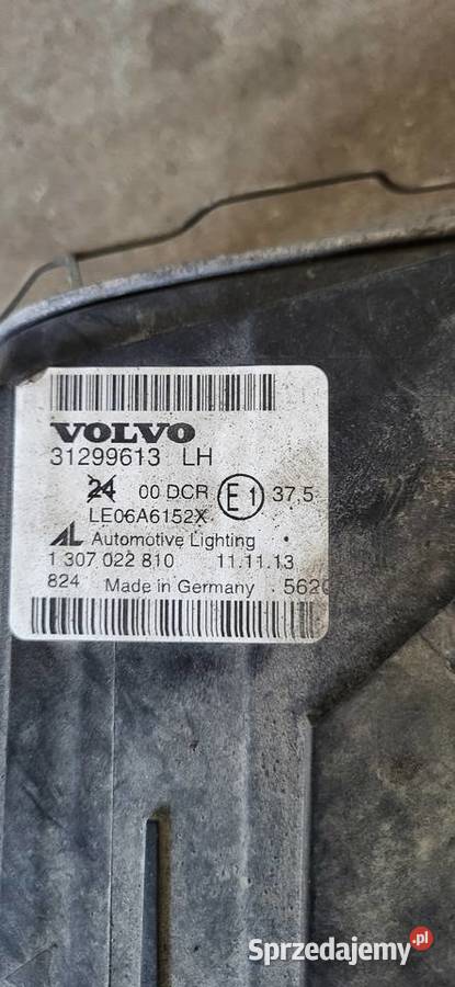 Lampy volvo v50 xenon Narol