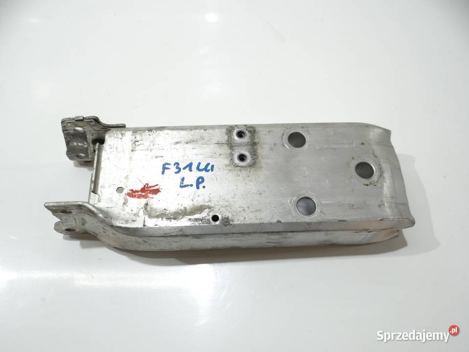 STREFA ZGNIOTU LEWY PRZÓD BMW F30 F31 LCI osobowe Pasy przednie i tylne Strzyżewice