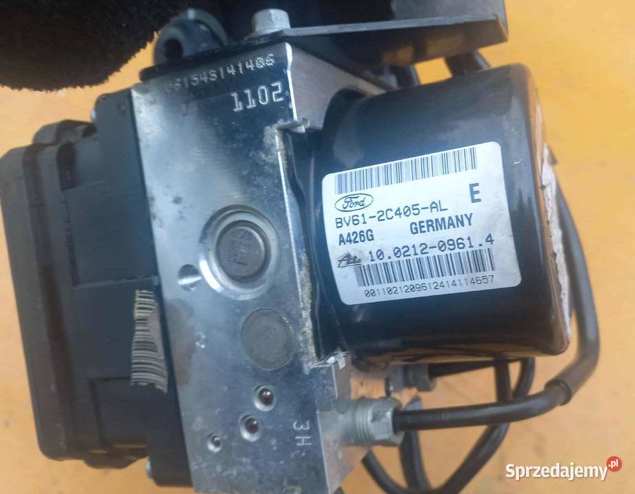 FORD FOCUS MK3 POMPA ABS BV612C405AL 10096101993 Radom