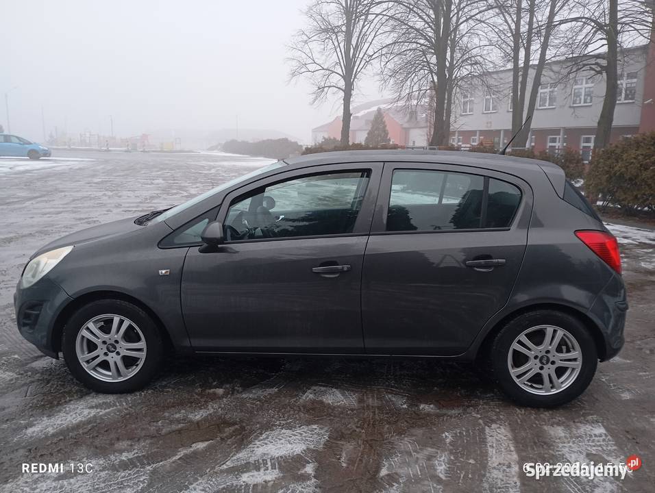 Opel Corsa 2011r 12 Benzyna 85 Stan Łódź