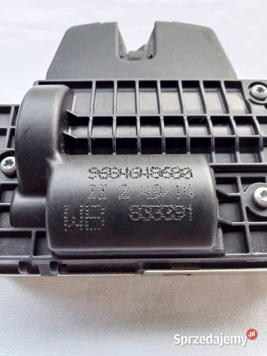 Zamek Klapy Bagażnika Peugeot 208 sprzedam