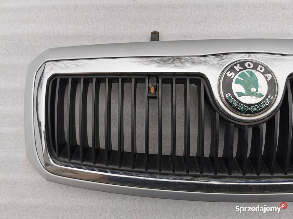 Atrapa Grill Kratka Skoda Fabia I 9102 Srebrna Karoseria Wyszków