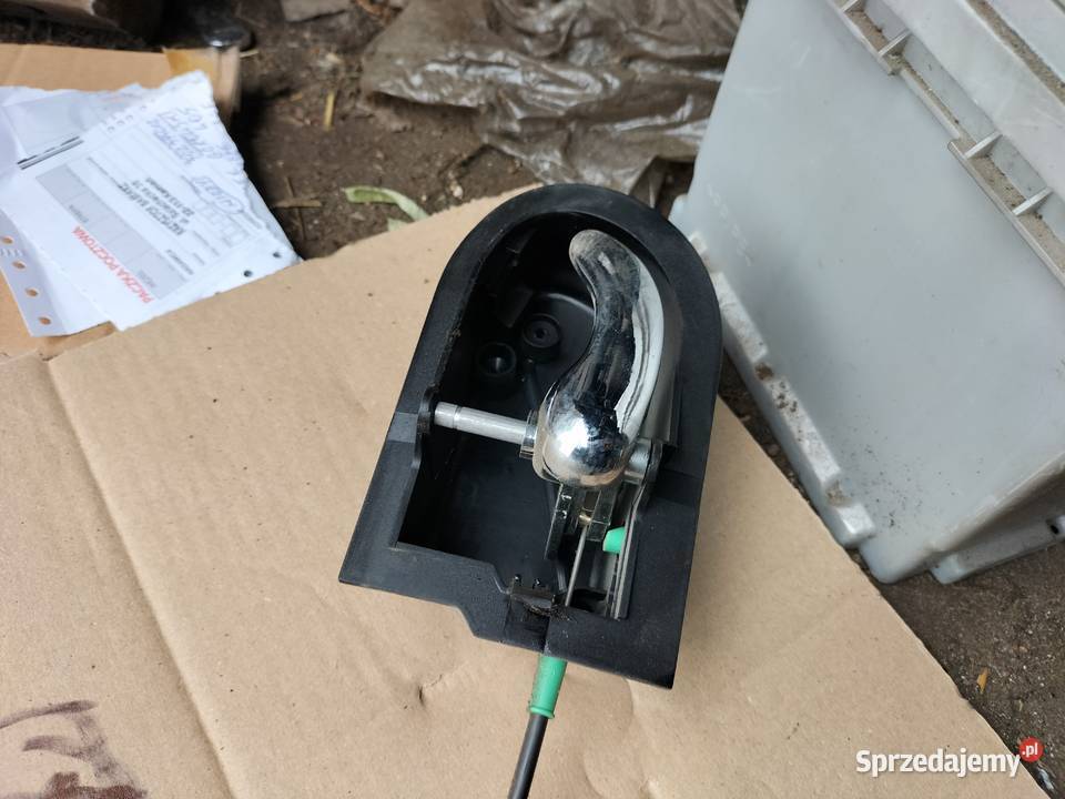 FORD MONDEO MK2 RĄCZKA ZAMEK DRZWI LEWY TYŁ