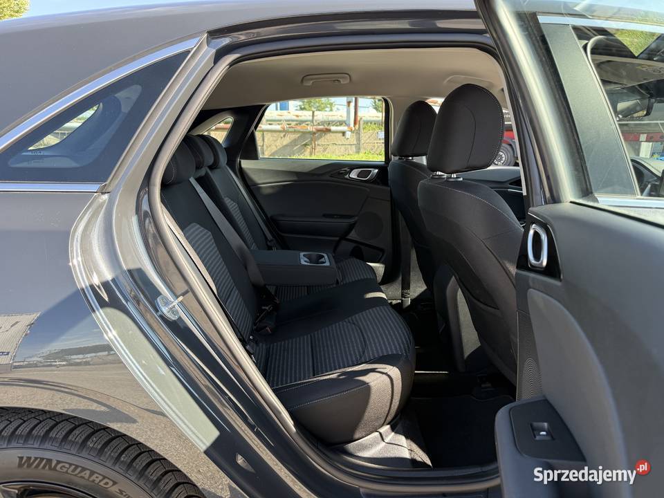 Hyundai i30 15 BENZYNA Klimatronik Nawigacja Konin
