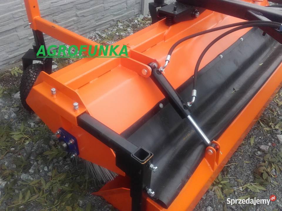 Zamiatarka 20m Metal Technik zaczep euro kosz Rolnictwo Szczecinek