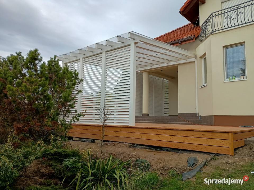 Taras drewniany zadaszenie tarasu altana pergola