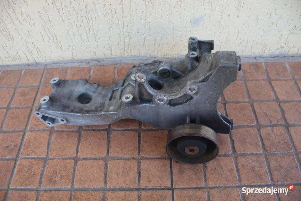ŁAPA MOCOWANIE ALTERNATORA AUDI A4 B6 20 FSI