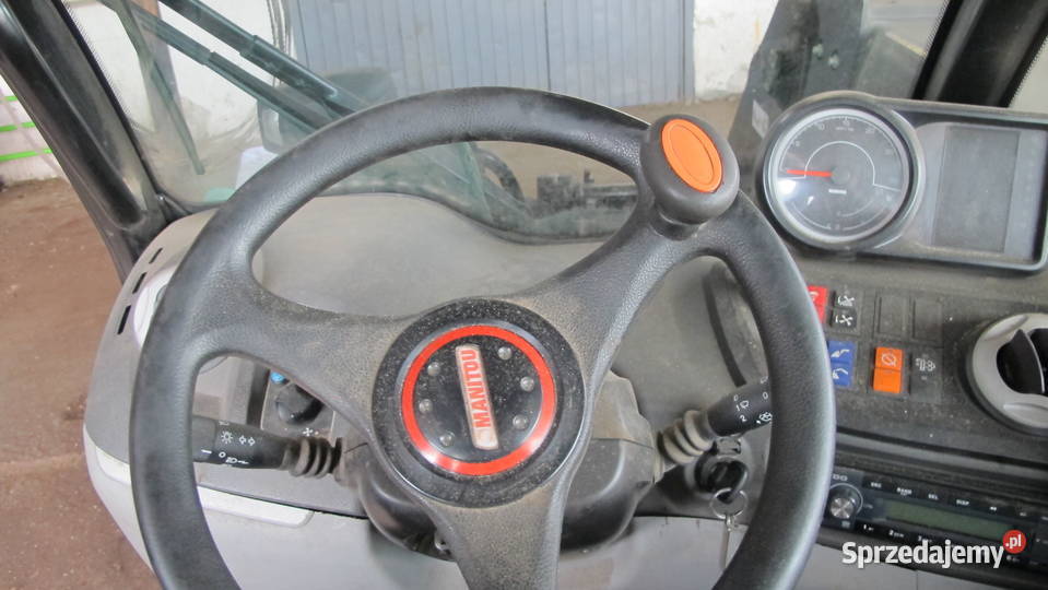 Podnośnik teleskopowy MANITOU MLT 630105 D Syndyk sprzeda Szymany