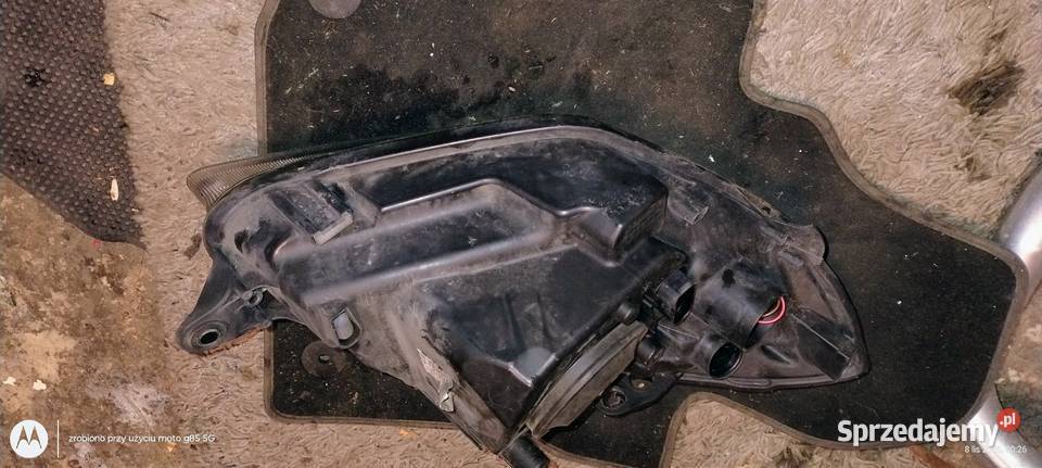 Lampa reflektor lewy przód Skoda Fabia 2