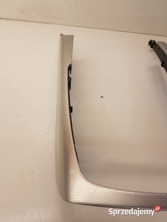 TUNEL ŚRODKOWY DEKOR AUDI A6 C7 4G0864261 Tapicerki samochodowe Przystajń