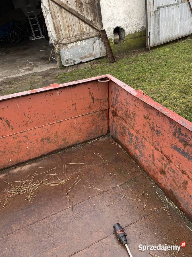 Przyczepka jednoosiowa Dziarnowo