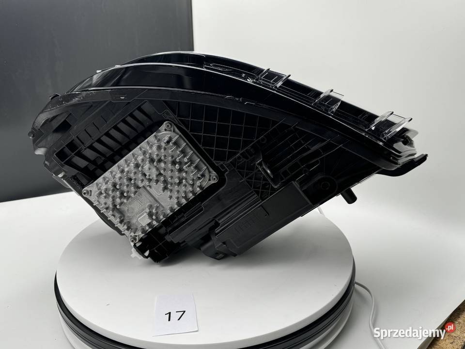LAMPA PRZEDNIA PRZOD PRZÓD MERCEDES CLA LIFT Poznań
