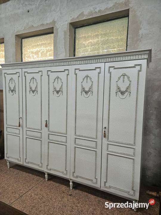 Stylowa szafa z Francji Nowy Sącz